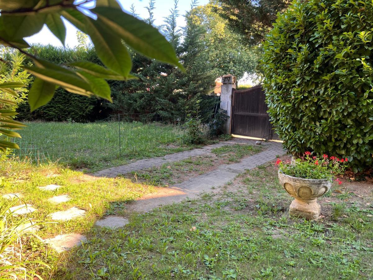 "La Petite Maison" Sainte Foy les Lyon Bagian luar foto
